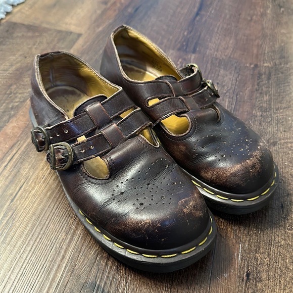 Dr. Martens Shoes Vintage Doc Martens Mary Janes Brown Size 6 Poshmark